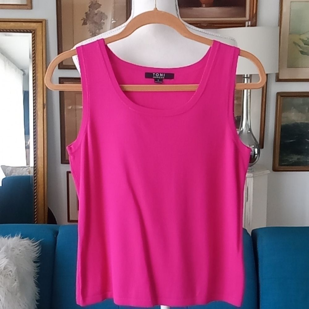 𝅺toni MORGAN top